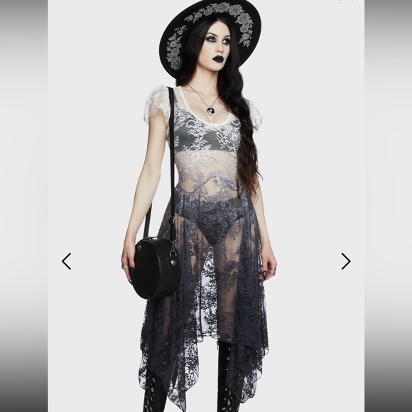 NWT beautiful willow dolls kill dress. Sold out - Picture 3 of 11